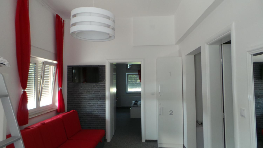 Others 4, Hostel Levicki, Slavonski Brod