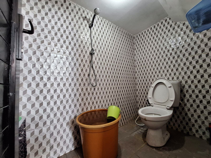 Bathroom 3