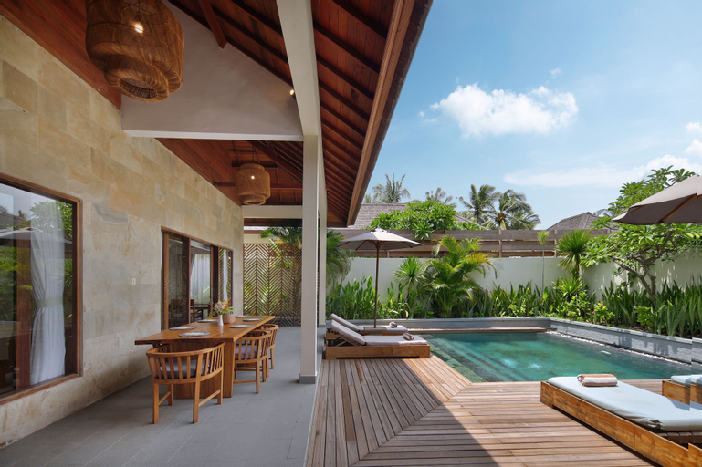 Swimming Pool 26