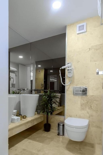 Bathroom 3, Novum by the sea, Mangalia