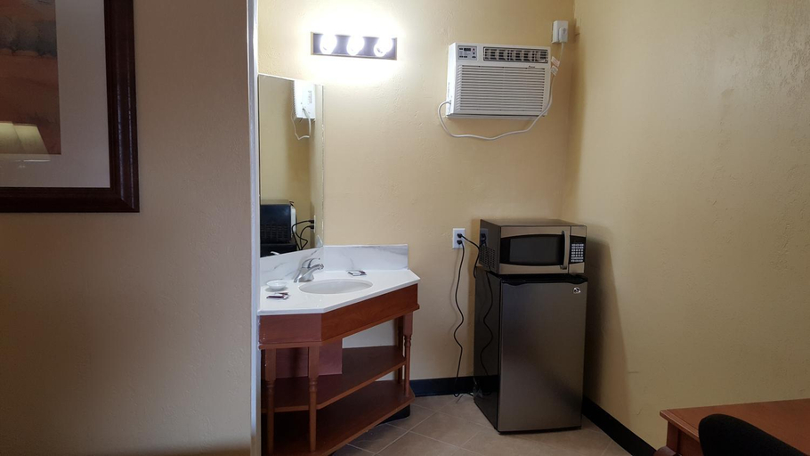 Others 4, Budget Inn - Keokuk, Lee