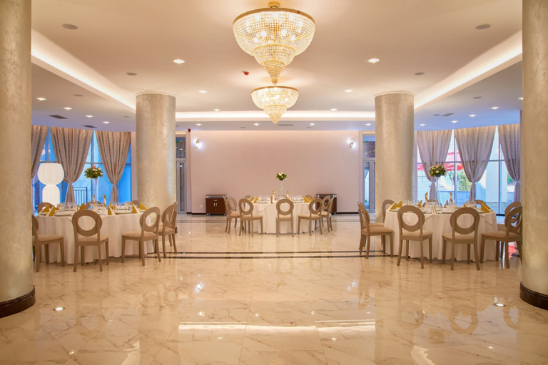 Business Facilities 4, Univers (T), Cluj-napoca