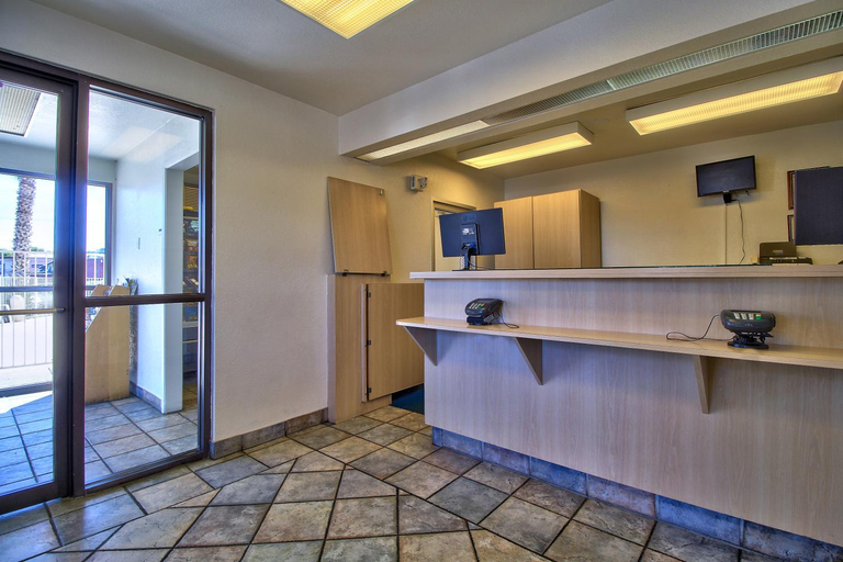 Public Area 2, Motel 6 Nogales, AZ - Mariposa Road, Santa Cruz