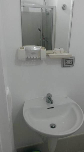 Bathroom 5, Apartments at SM Light Residences, Mandaluyong
