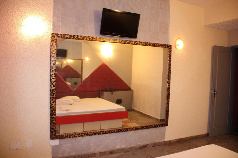 Others 2, Shelton Hotel, Rio de Janeiro