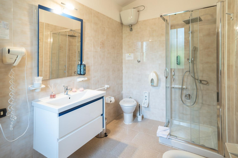 Bathroom 8