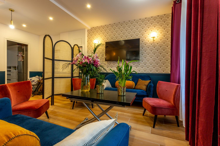 Public Area 2, Hotel de l'Europe Belleville, Paris