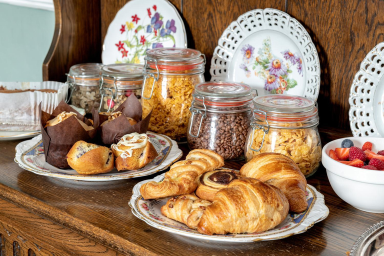 Food & Drinks 3, The Old Parsonage Bed and Breakfast, Somerset