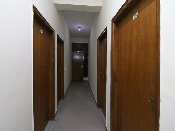 Public Area 3, Hotel Akash Palace, Gautam Buddha Nagar