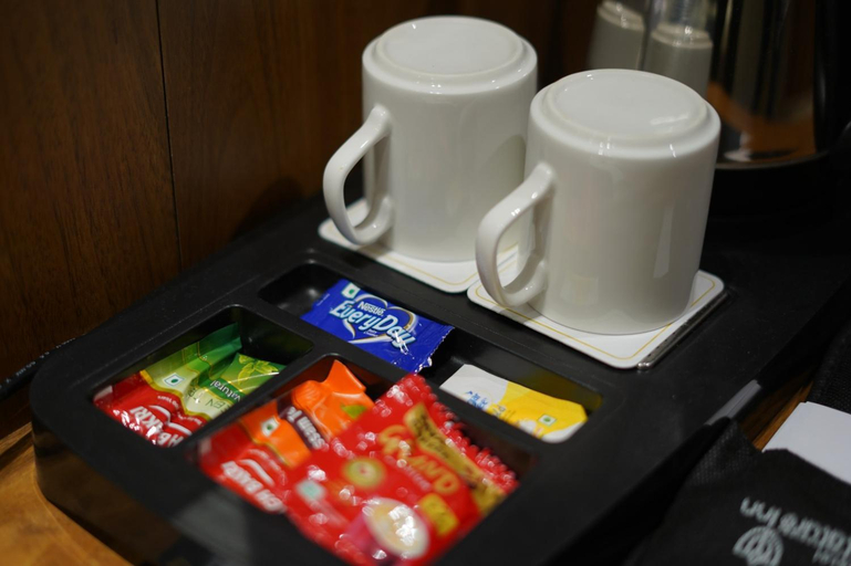 Others 5, HOTEL STATURE INN, Narmada