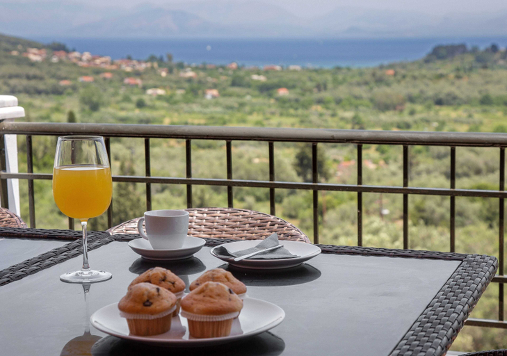 Food & Drinks, Spacious House with great view in Corfu, Ionian Islands