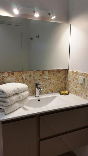 Bathroom 1, Fare Suisse Tahiti - Guesthouse