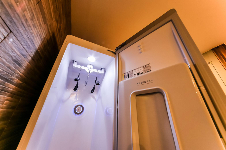 Bathroom, Daegu Suseongmot The Some, Buk