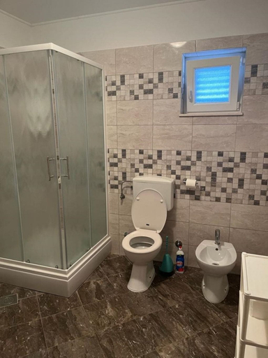 Bathroom 4, Kate - Free Parking - A3 Srednji, Biograd na Moru