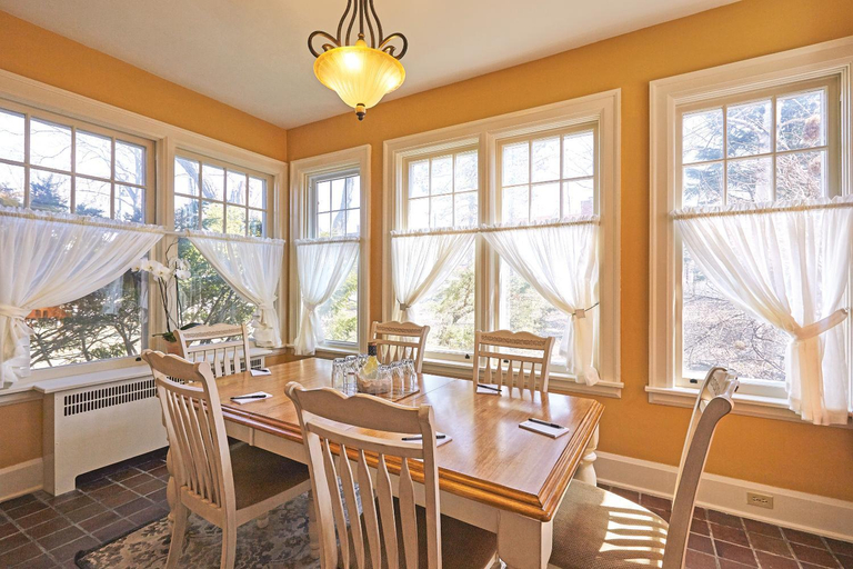 Others 5, The Inn on Bay, Muskoka