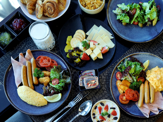 Food & Drinks 4