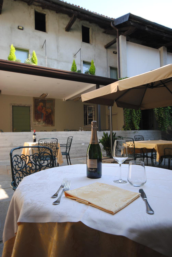Food & Drinks 4, Hotel Sole, Novara