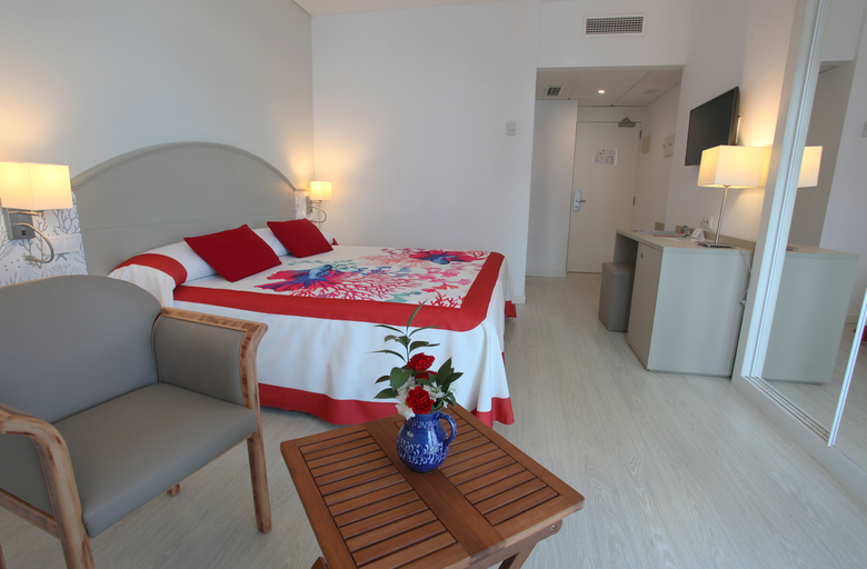 Bedroom 3, Hotel Alay - Adults Only, Málaga