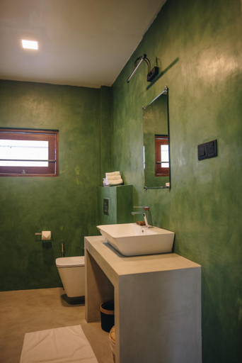 Bathroom 5, We Escape Weligama, Weligama