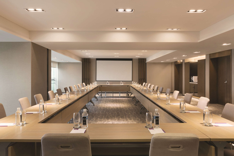 Business Facilities 24