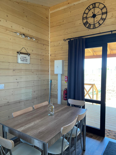 Dining Room 1