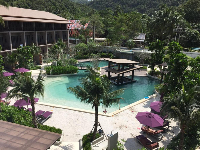 Swimming Pool 14
