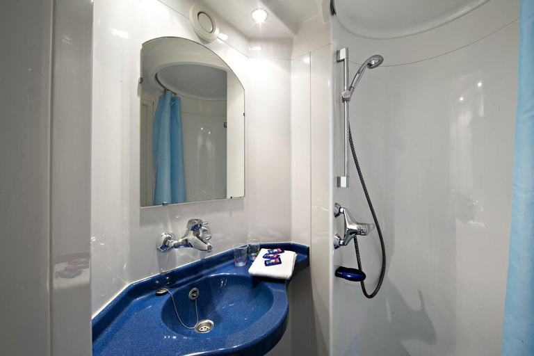 Bathroom 3, Fasthôtel Toulouse Blagnac aeroport, Haute-Garonne