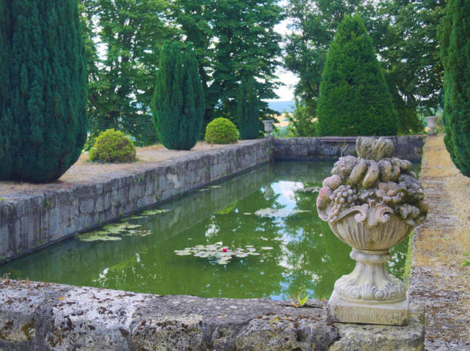 Others 3, Chateau Moncassin, Lot-et-Garonne