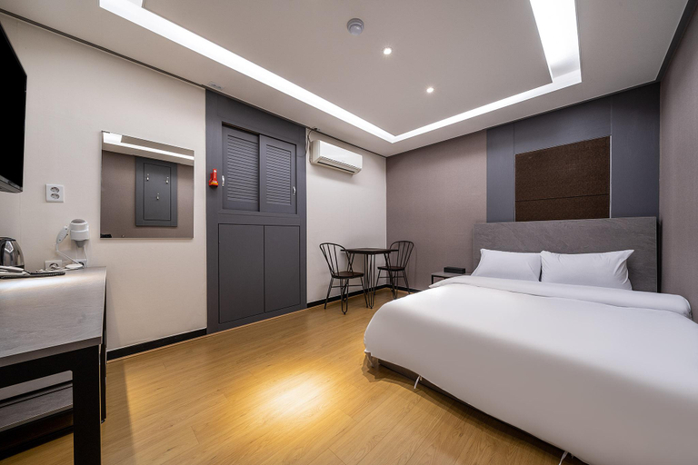 Bedroom 4, Shinchon Hotel Sogang Stay, Mapo
