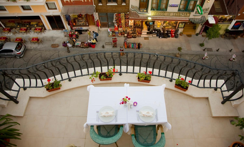 Food & Drinks 4, GLK PREMIER Regency Suites & Spa, Fatih
