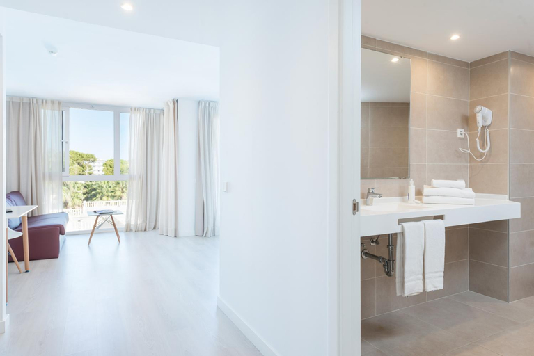 Bathroom 4, Aparthotel Ses Fotges, Baleares