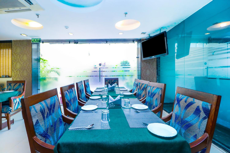 Food & Drinks 5, Hotel Rajshree, Chandigarh