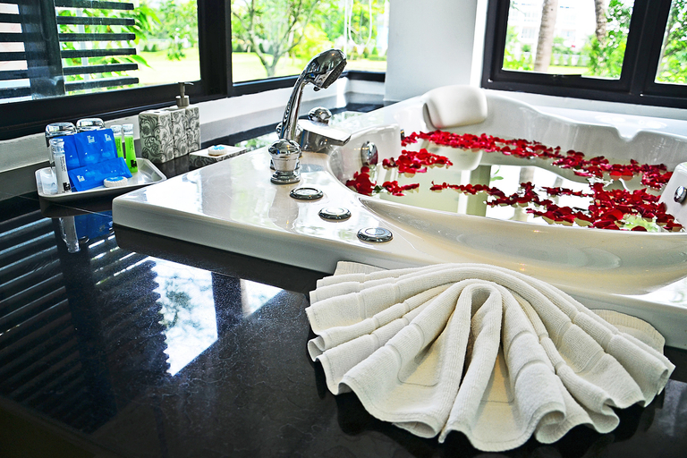 Bathroom 4, The Par Phuket SHA+, Phuket Island