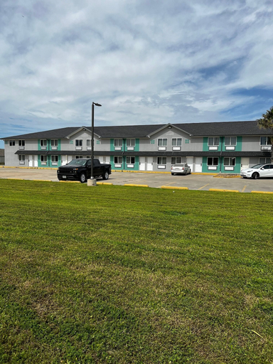 Exterior & Views 2, Conn Brown Harbour Inn, San Patricio
