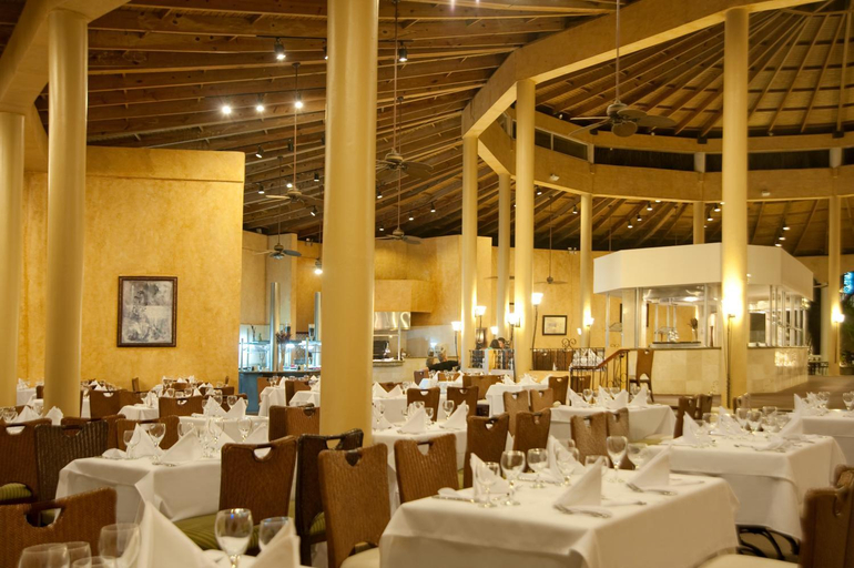 Food & Drinks 2, Cofresi Palm Beach & Spa Resort - All Inclusive, San Felipe de Puerto Plata