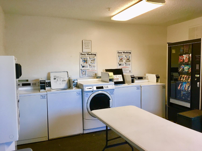 Others 5, InTown Suites Extended Stay North Charleston SC - Ashley Phosphate, Charleston