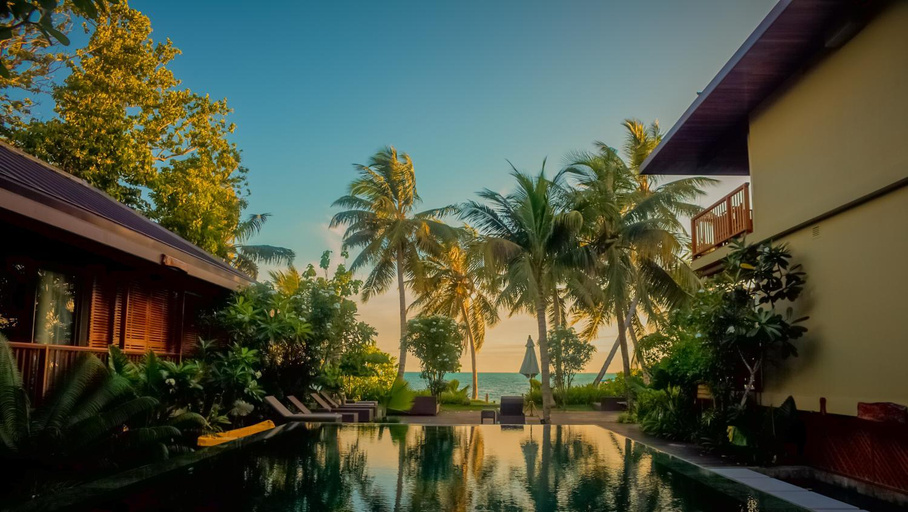 Others 4, Dhevatara Beach Hotel