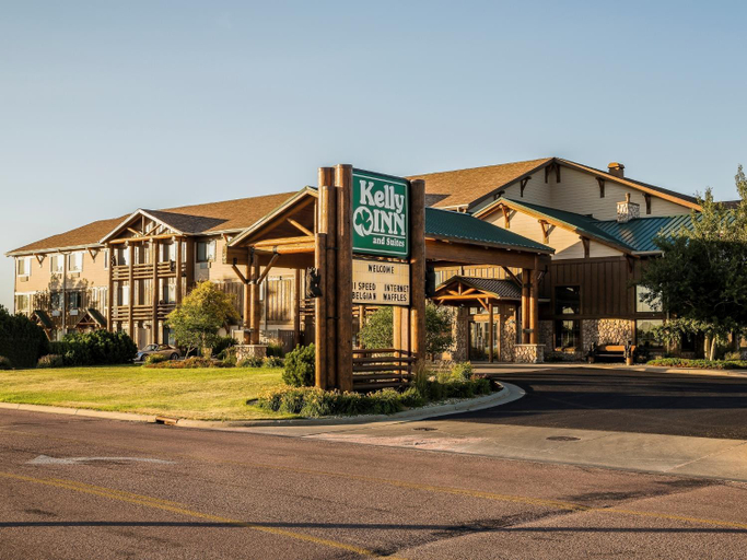 Exterior & Views 2, Kelly Inn & Suites Mitchell South Dakota, Davison
