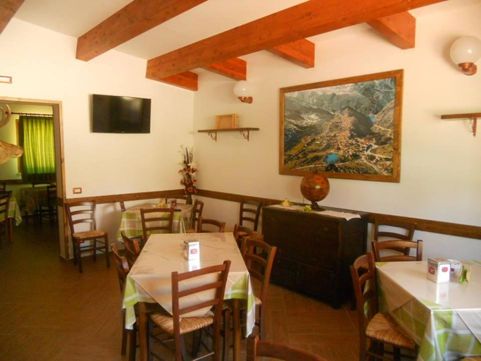 Others 2, La Locanda Del Lago Lucciola, L'Aquila