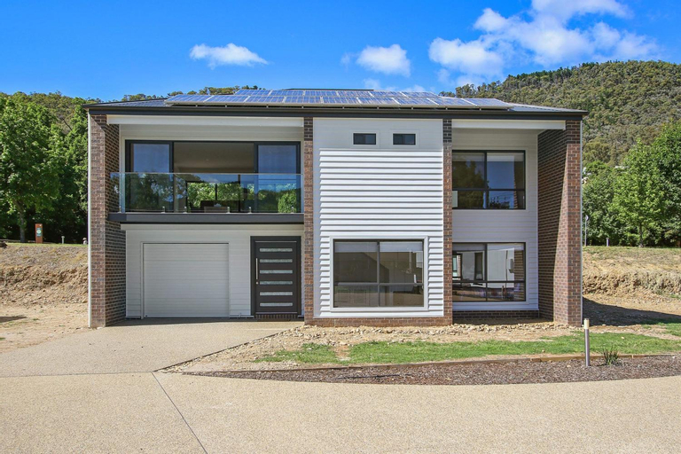 BrightAway, Alpine - East