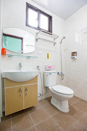 Bathroom 2, FuLu home stay, Taitung