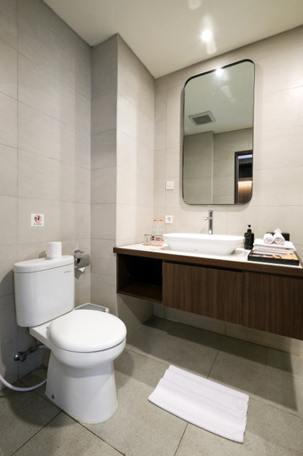 Bathroom 9