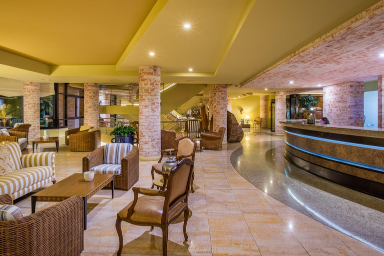 Public Area, Calheta Beach - All Inclusive, Calheta