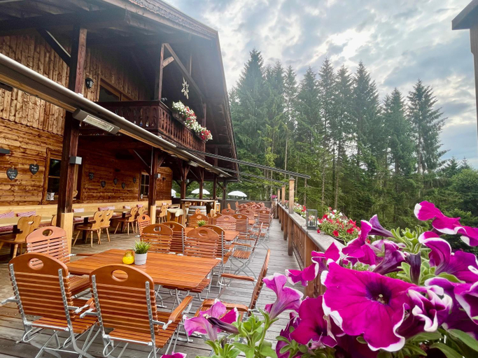 Food & Drinks 3, Sweet Cherry Boutique Guesthouse Tyrol, Innsbruck
