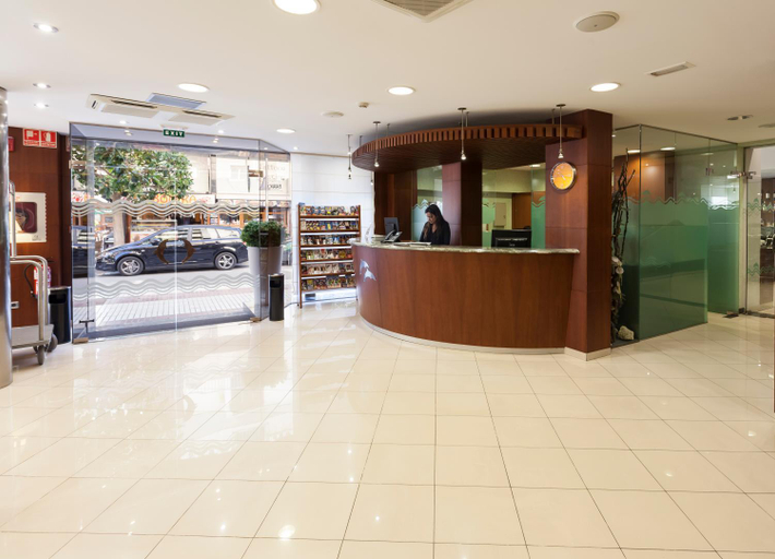 Public Area 4, Hotel Delfin 4 Sup, Girona