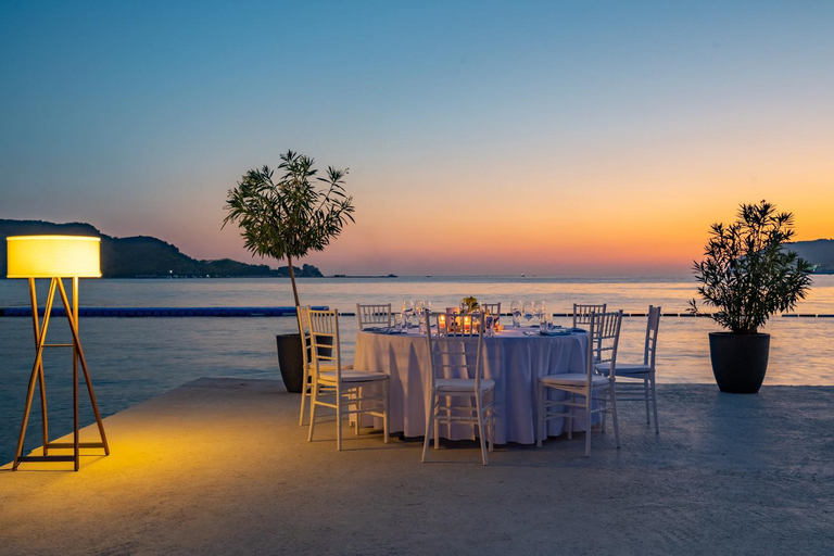 Food & Drinks 5, Dukley Hotel Resort