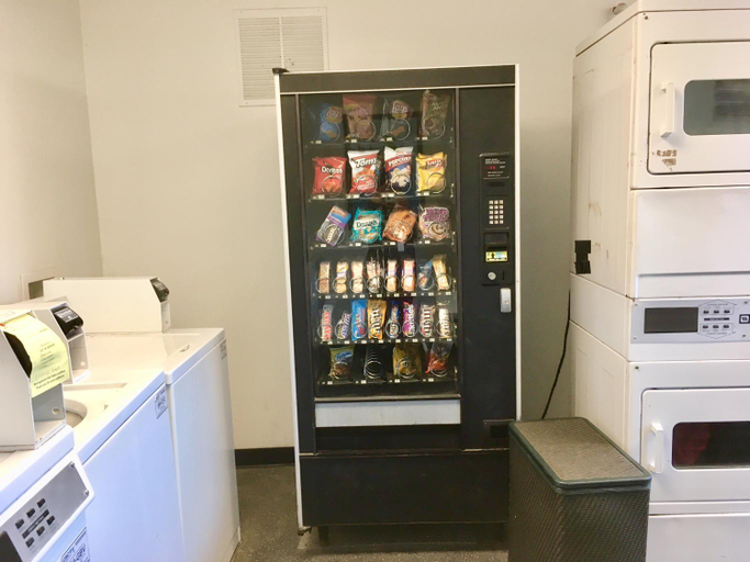 Food & Drinks, InTown Suites Extended Stay North Charleston SC - Ashley Phosphate, Charleston