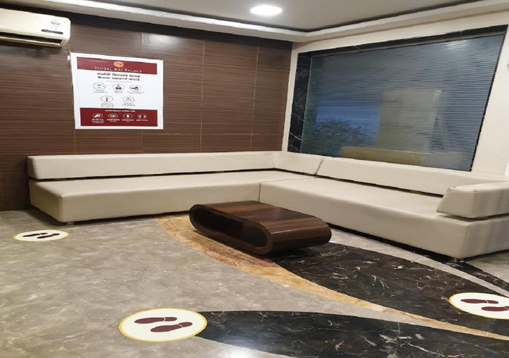 Public Area 2, Hotel Raj Palace, Ahmadnagar
