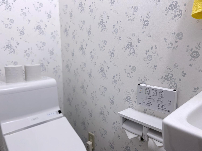 Bathroom 3, Otarunishikien, Otaru