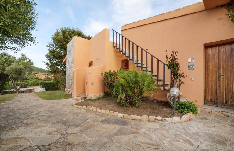 Others 4, Villa Rosita, Olbia-Tempio